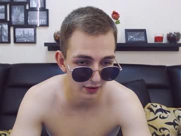 thomasmitch69 chaturbate