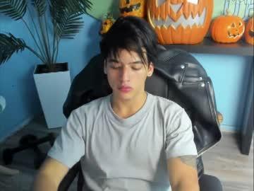 tyler_thomson chaturbate