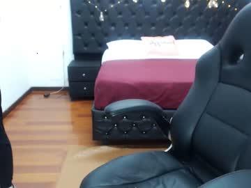 vhalery_19 chaturbate