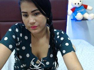 victoria-cage bongacams