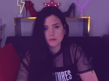 wickedxqueen chaturbate