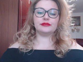 WifeyNusha bongacams