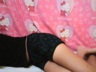 xSEXYHOTTIEx bongacams