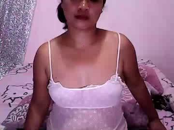 yummylhen21 chaturbate